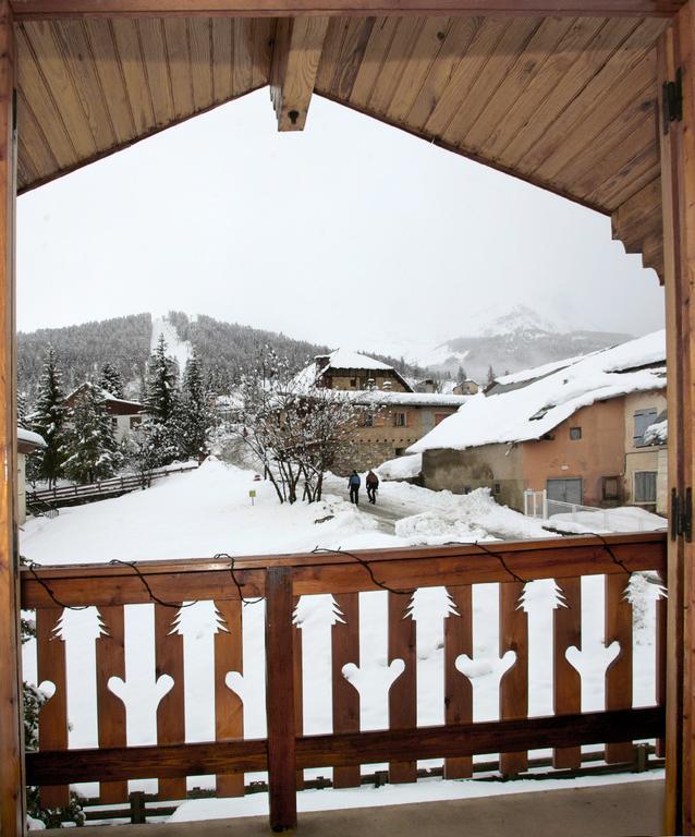 B&B Chalet La Providence Le Sauze Szoba fotó