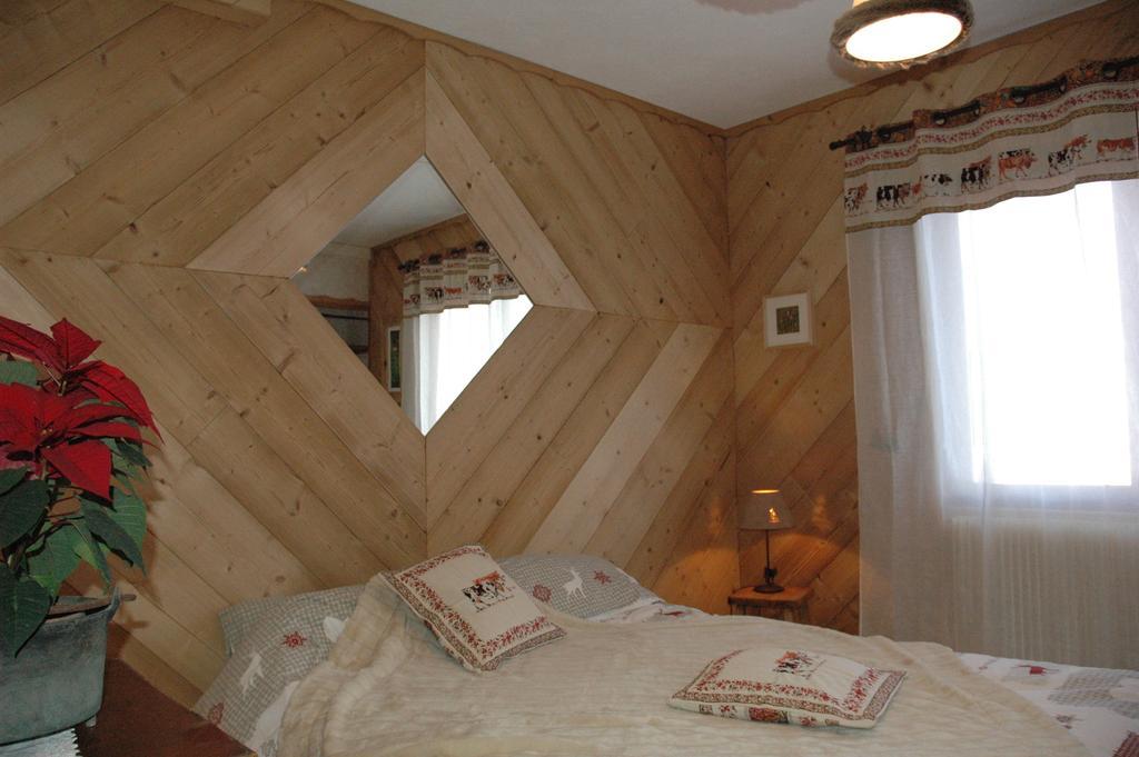 B&B Chalet La Providence Le Sauze Szoba fotó